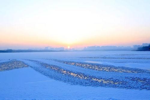 寒江孤舟头条,探寻孤独中的诗意与哲理
